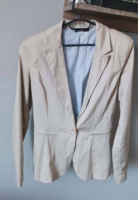 Béžové sako, m
