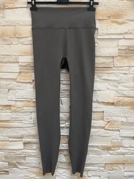 Športové legíny, h&m,m