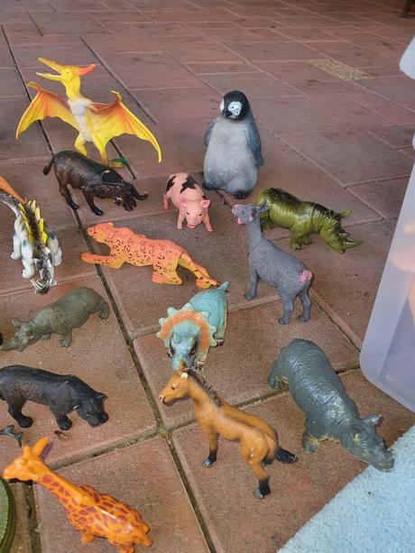 Zvieratá dinosauri postavičky, 