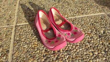 Kvalitné papučky, kornecki,27