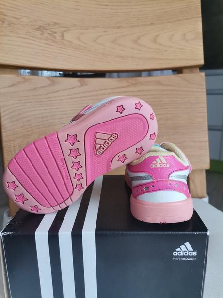 Tenisky adidas, adidas,23