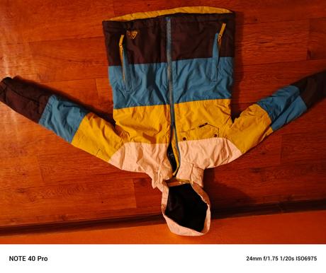 Chlapčenska zimná bunda, 152