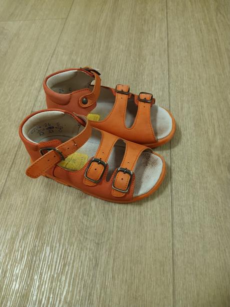 Dievčenské sandále, rak,24