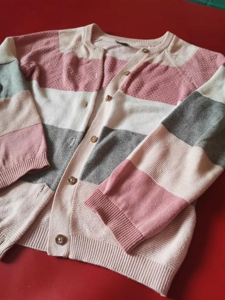 Svetríky, cena spolu, 134