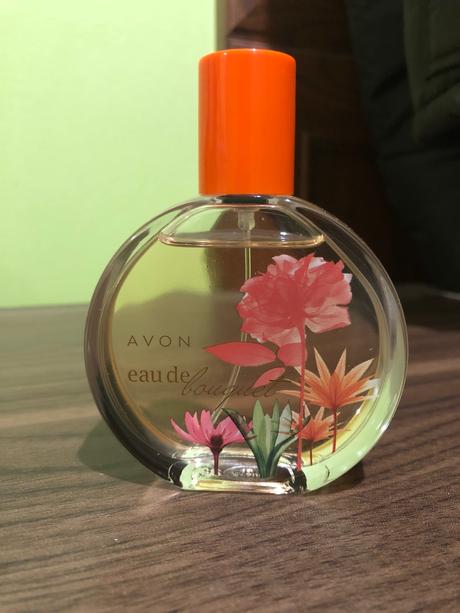 Parfem od avon,