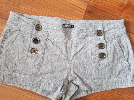 Elegantné kratasy, m