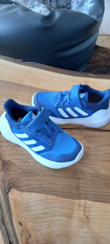 Botasky, adidas,31
