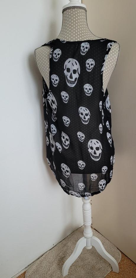 Znač. top, new look,m