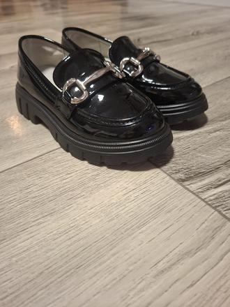 Slávnostna obuv, 31