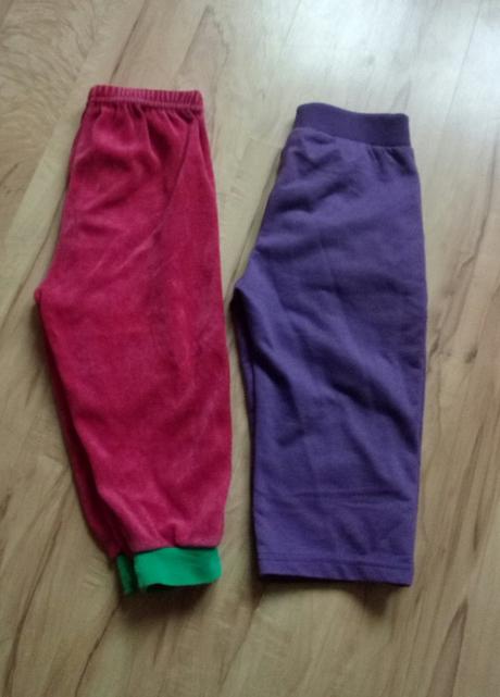 2x tepláčiky - 98, 98