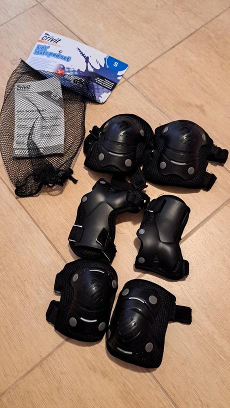 Chranice na skate,inline... vel.s, s