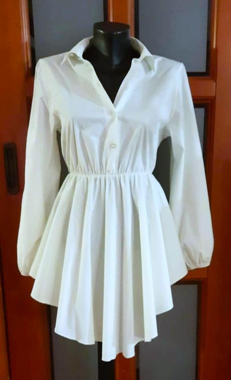 Predám predĺženú bielu blúzku veľ. s, s