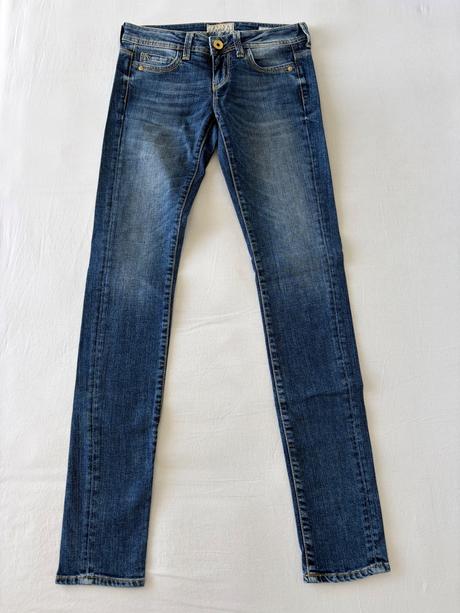 Slim rifle guess, guess,s