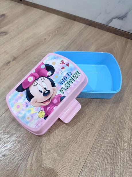 Disney fľaša na pitie a box na desiatu,