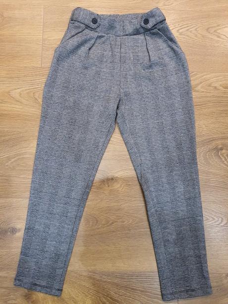 Nohavice, reserved,146