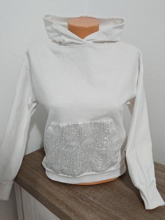 Biela mikina 152 až s sadne, 