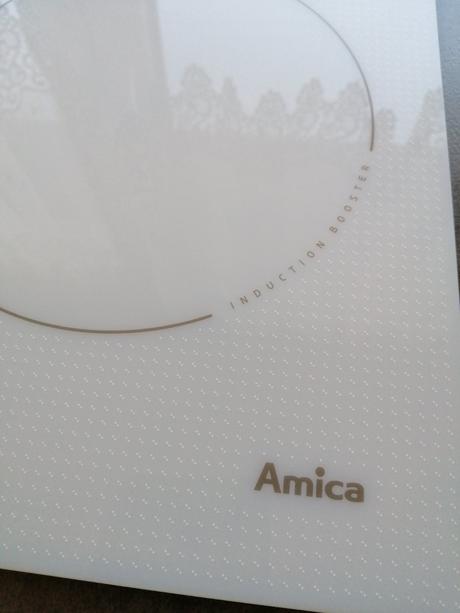 Sklo na indukciu, amica