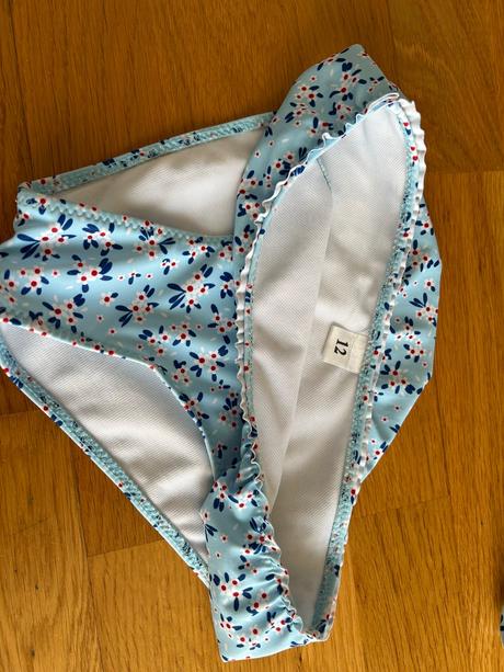 Dvojdielne plavky veľ. 152/ nenosené, 152