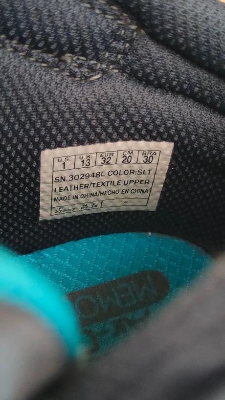 Kotníkové topánky, skechers,32