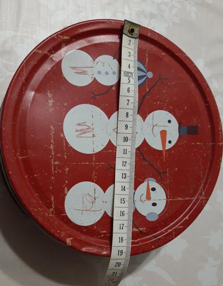 Plechová dóza snehuliak, 