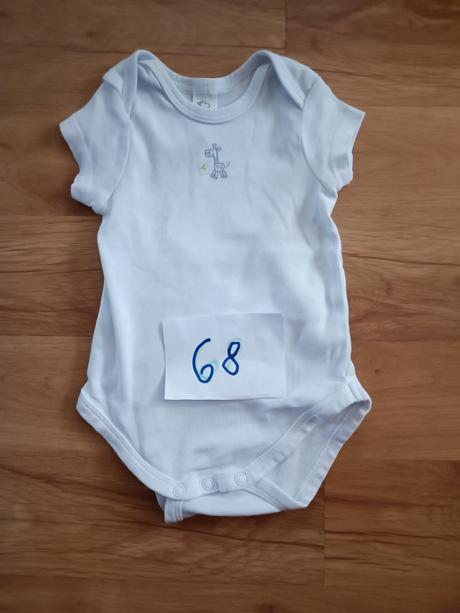 Body s krátkym rukávom, 68