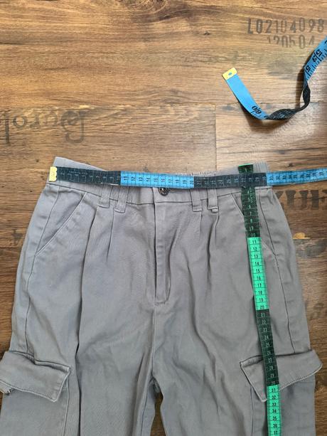 Sivé kapsáče, reserved,146