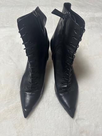 Čierne čižmičky so šnurovaním na zips zn. zara, zara,39