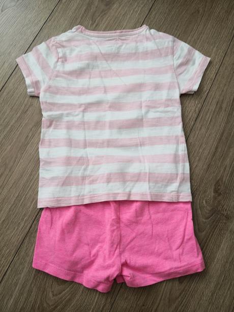 Super pohodlný set na leto, f&f,104