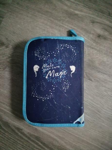 Aktovka frozen + vrecúško frozen,