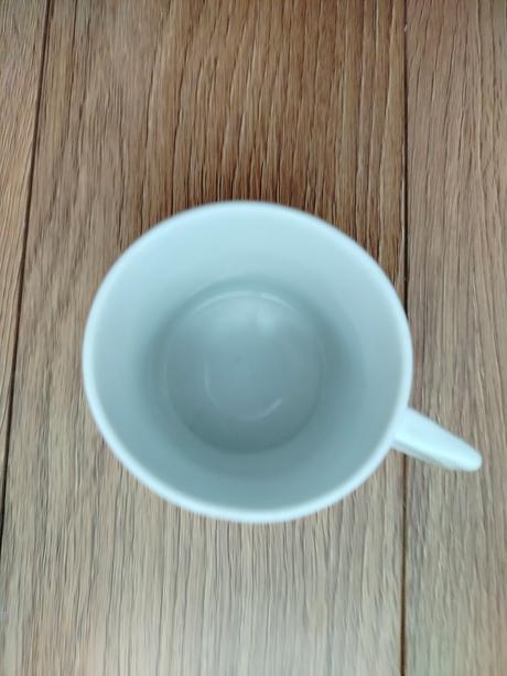 Retro vintage porcelánový hrnček, 