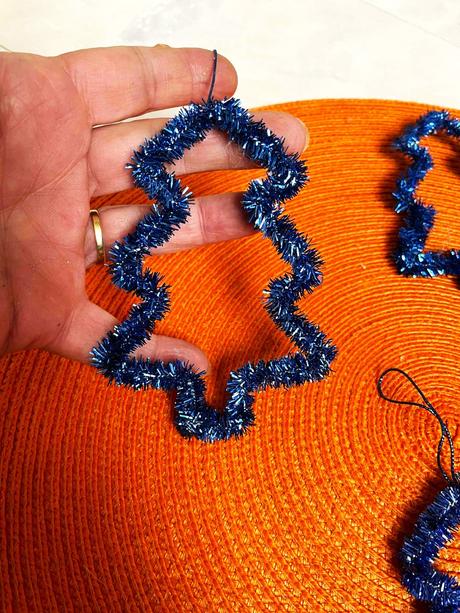 Vianočné ozdoby/ stromčeky-sada 5 ks,