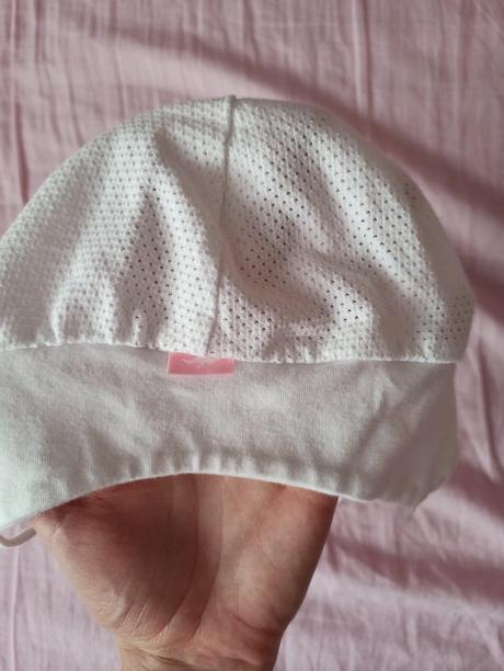 Letná dierkovana čiapka, rada,48