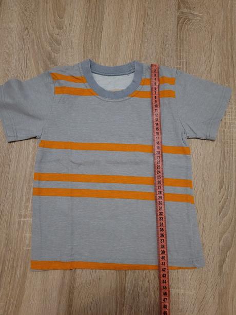 Tricka s kratkym rukavom, 104