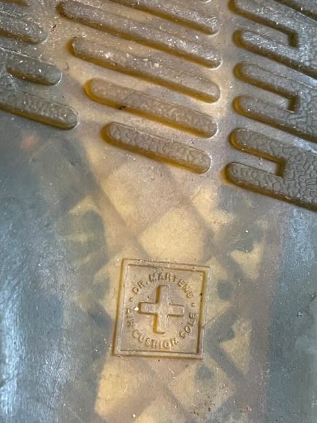 Dr. martens členkové šnurovacie čižmičky, 32