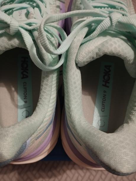 Bežecké tenisky hoka, 38