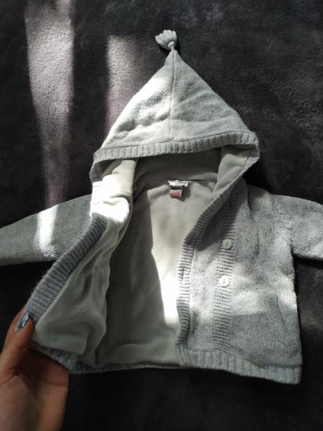 Zateplený svetrík, 74