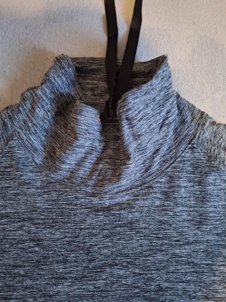 Tricko so stojacikom., f&f,44