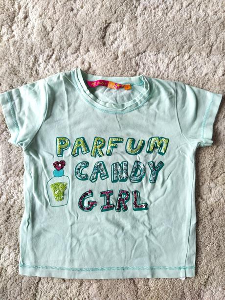 Zelene tricko s flitrami, 104