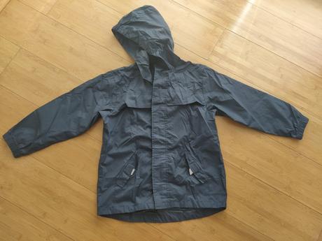 Nepremokavá bunda, 116