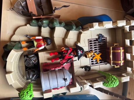 Playmobil piráti - vhodne ako darček,