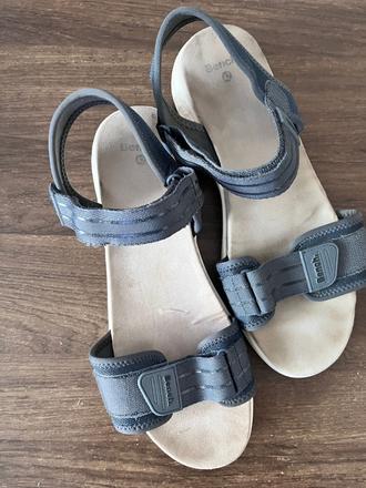 Sandále bench veľ. 42, 42