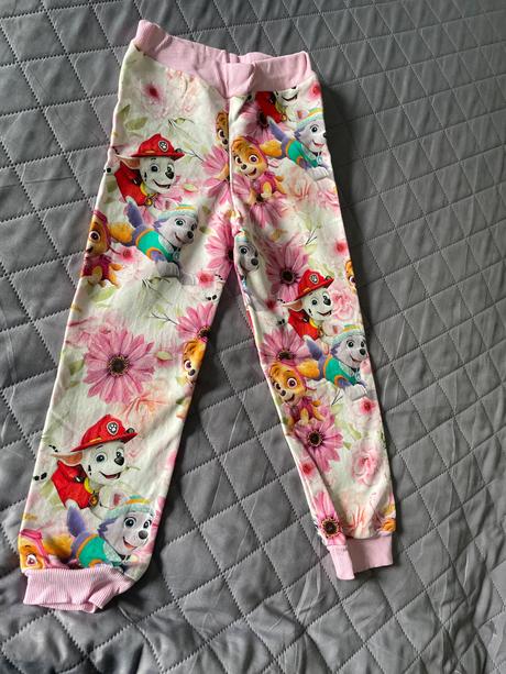 Detske dievcenske tepláky, 116