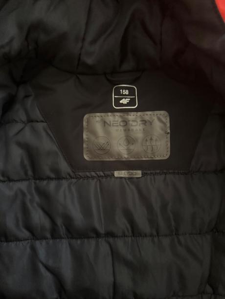 Vetrova , bunda 4f, 158