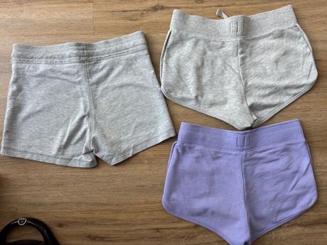 3x dievcenske sortky, h&m,152