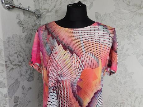 Pekne kvalitne tričko, 38