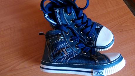 Štylove tenisky, 28