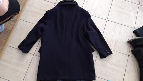 Kabat tmavomodra az cierna, 48