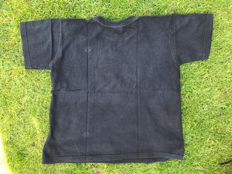 Čierne tričko, 164