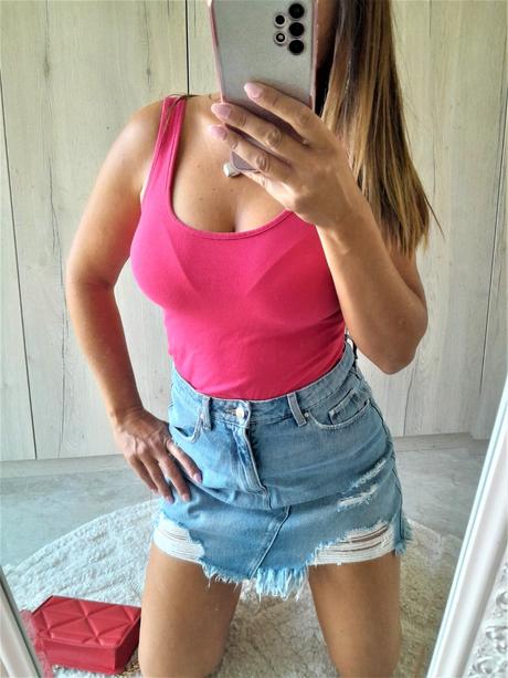 Cyklaménové body-m, m