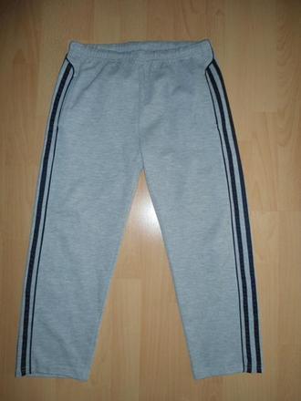 Chlapcenske svetlosede teplaky, 134